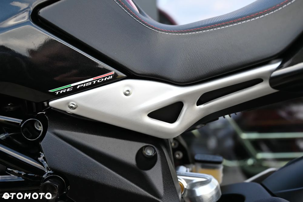 MV AGUSTA Brutale - 16