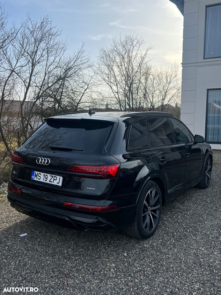 Audi Q7 - 3