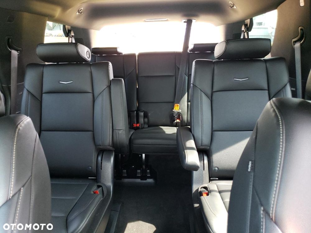 Cadillac Escalade - 10