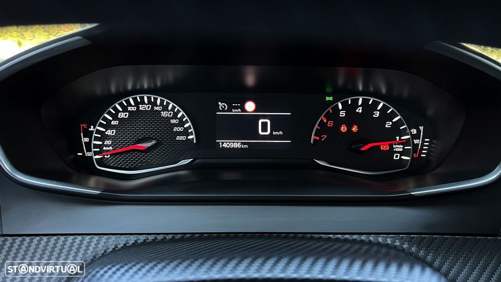 Peugeot 2008 BlueHDi 110 Active Pack - 20