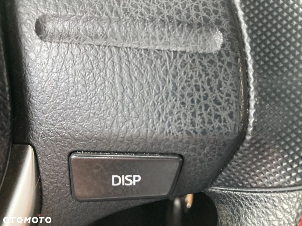 Toyota Auris 1.33 VVT-i Life - 10