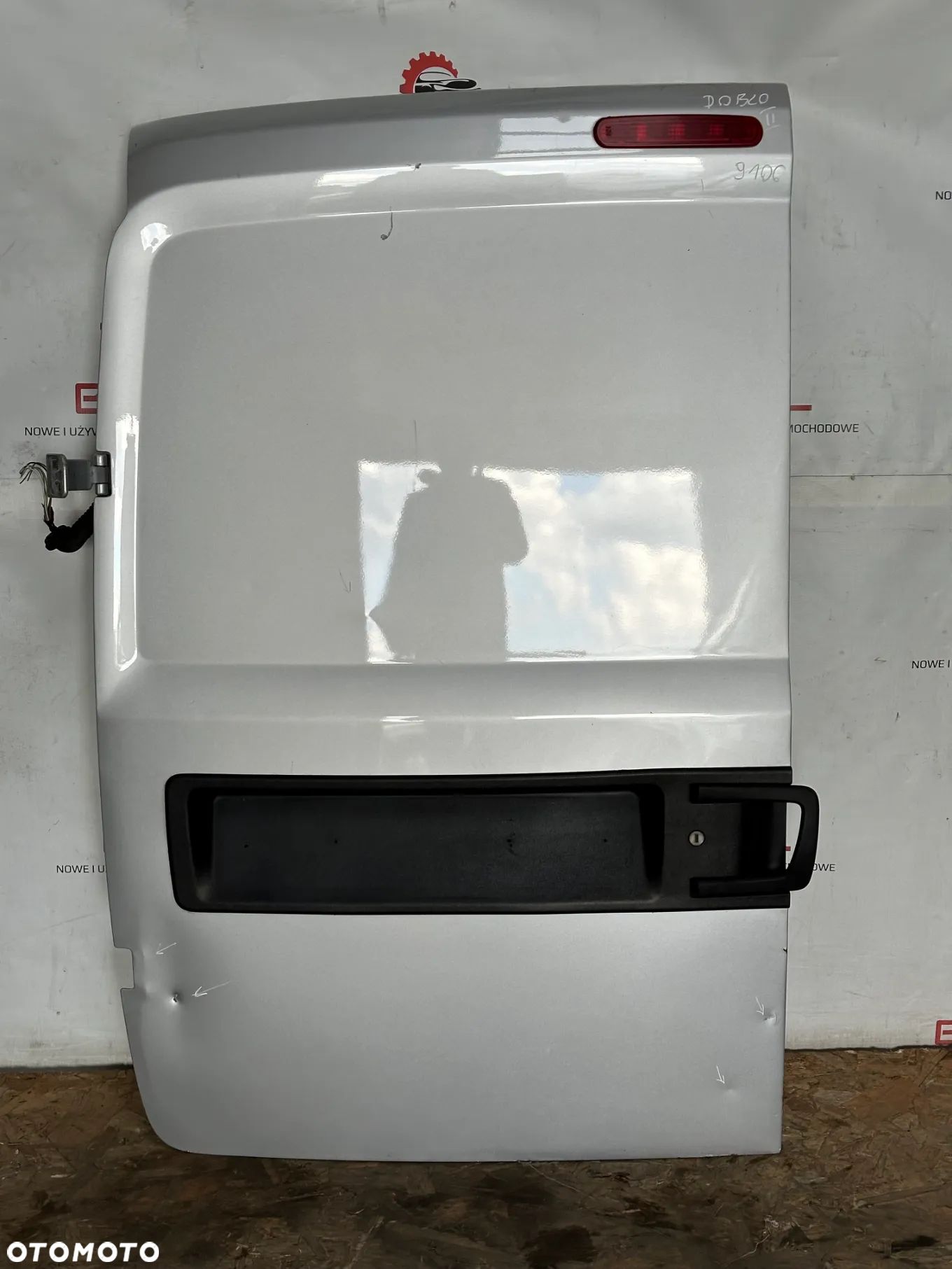 DRZWI TYLNE LEWE FIAT DOBLO II - 1