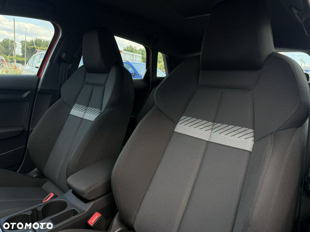 Audi A3 Sportback - 12