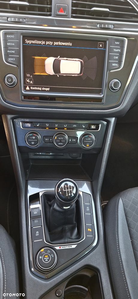 Volkswagen Tiguan - 21