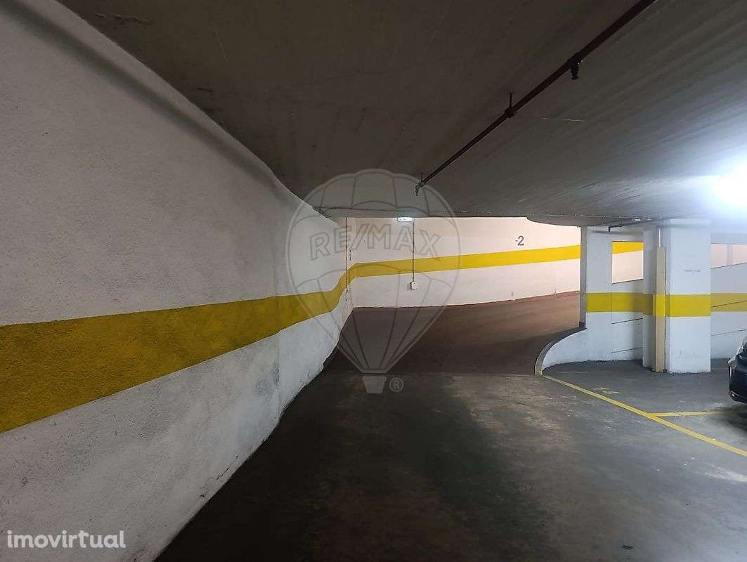 Garagem  para arrendamento - Grande imagem: 2/10
