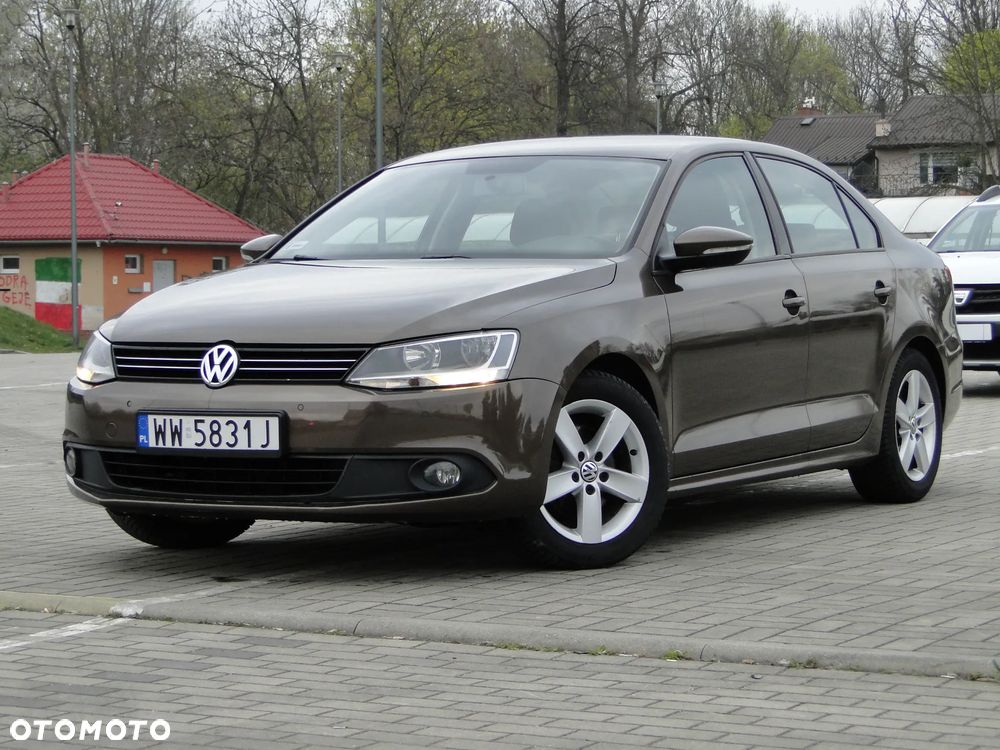 Volkswagen Jetta 1.2 TSI Comfortline - 9