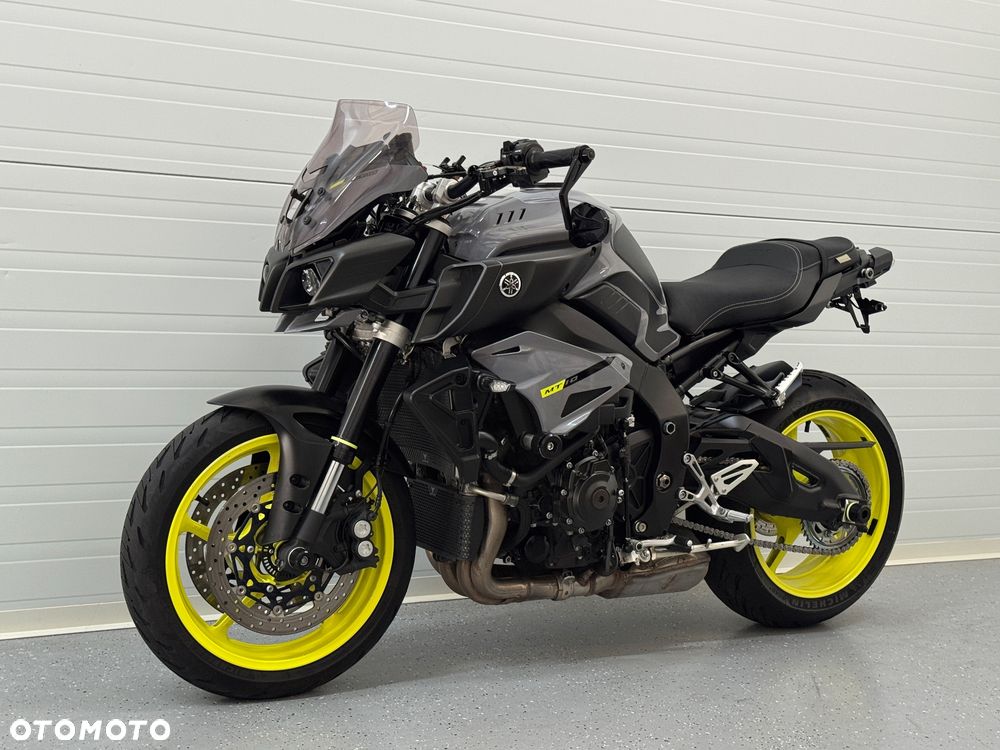 Yamaha MT - 20