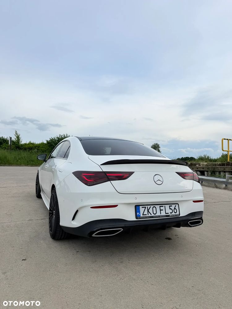 Mercedes-Benz CLA 220 4-Matic AMG Line 7G-DCT - 8