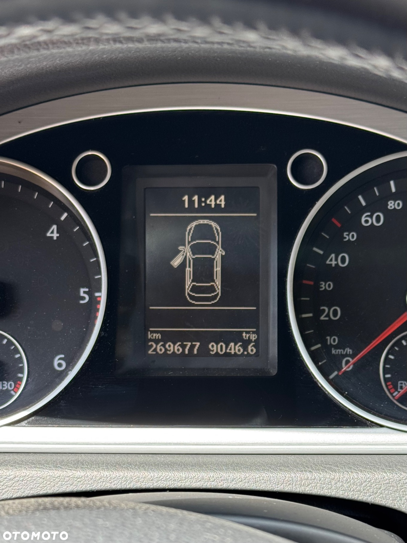 Volkswagen CC 2.0 TDI DPF BMT DSG - 8