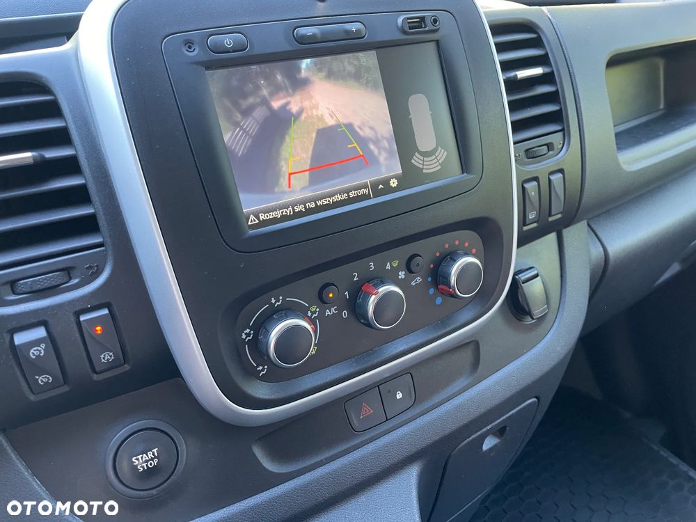 Renault Trafic - 10