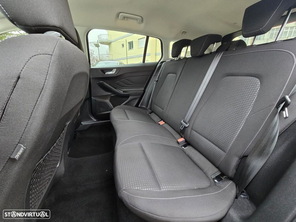 Ford Focus SW 1.0 EcoBoost Active - 15