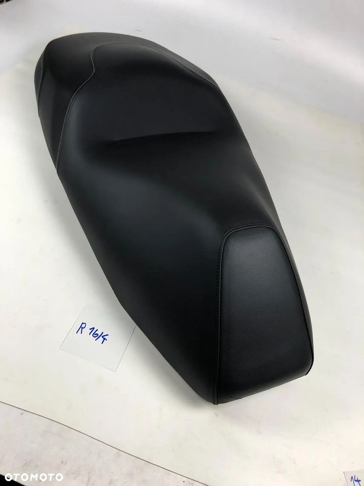 Piaggio MP3 400 530 22- Siedzenie Kanapa Fotel Podgrzewane - 1