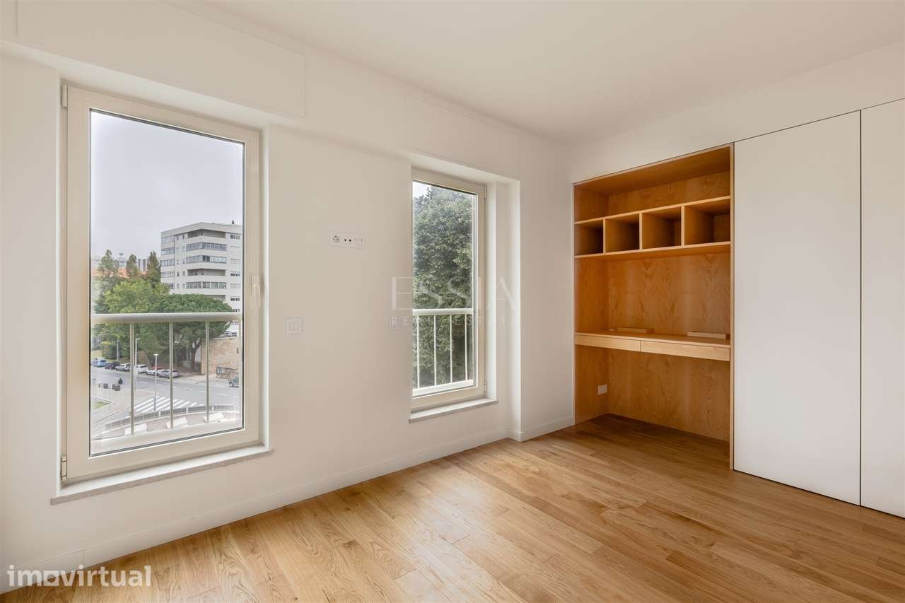 Apartamento T3 Remodelado em Condomínio Fechado no Campo Alegre, Porto - Grande imagem: 2/45