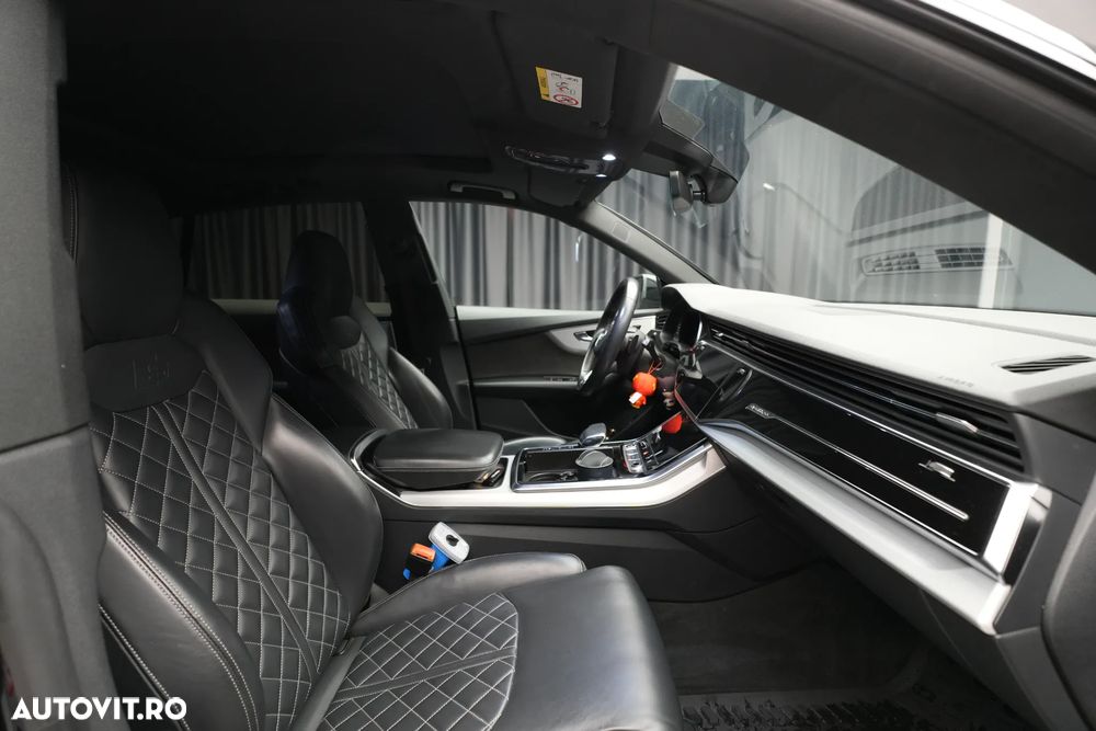 Audi Q8 3.0 50 TDI quattro Tiptronic MHEV - 31
