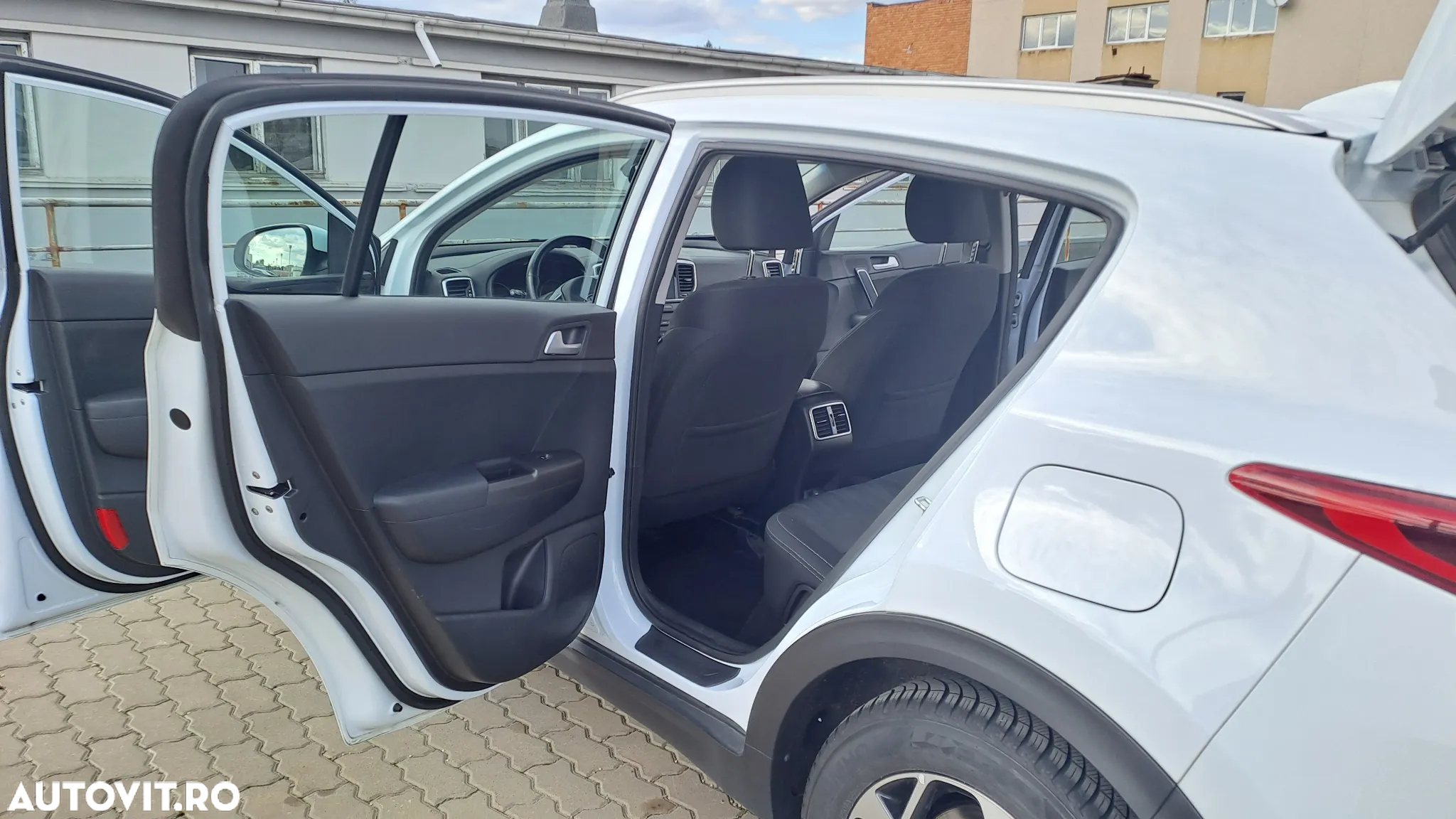 Kia Sportage - 24