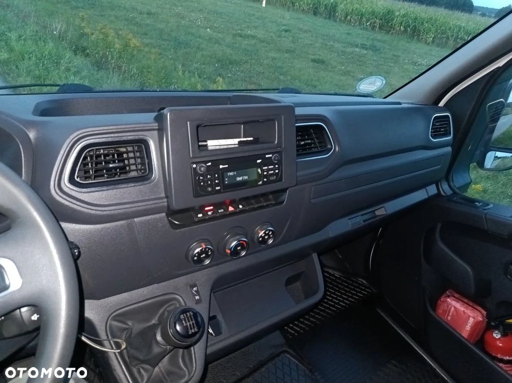 Renault Master - 11