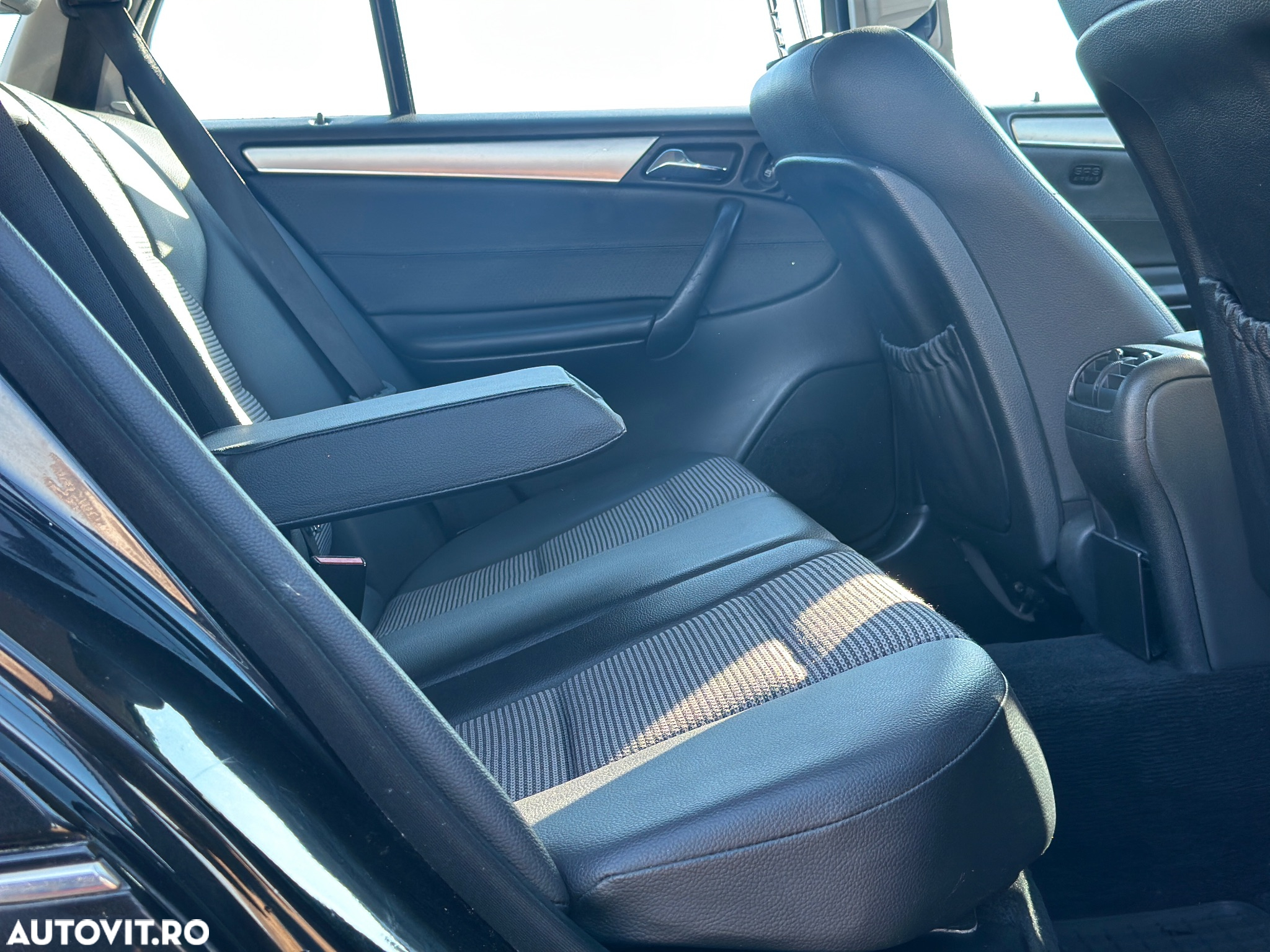 Mercedes-Benz C 220 T CDI Automatik Avantgarde - 9