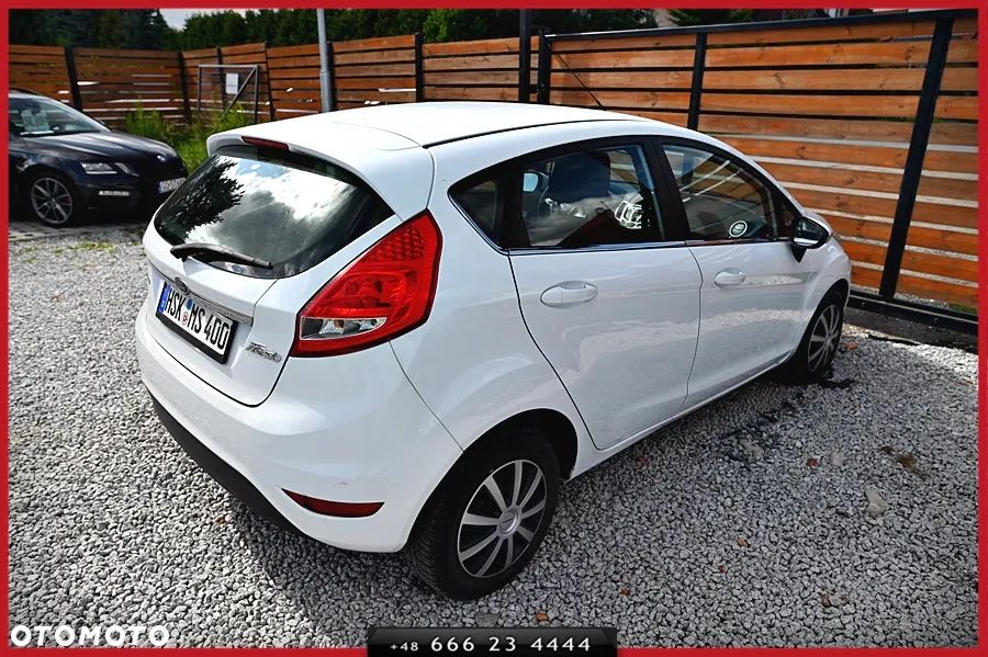 Ford Fiesta 1.4 Titanium - 13
