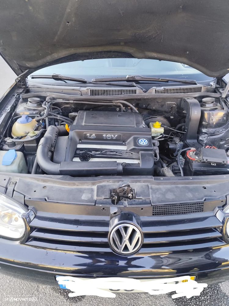 VW Golf 1.4i 25 Anos - 10