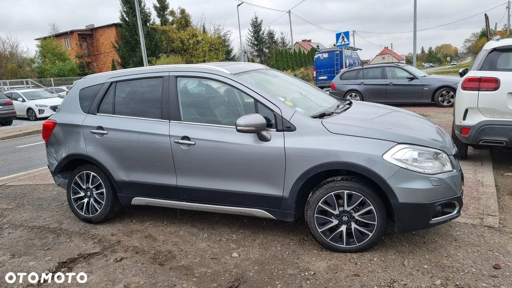 Suzuki SX4 S-Cross 1.6 DDiS TCSS 4x4 Comfort+ - 13