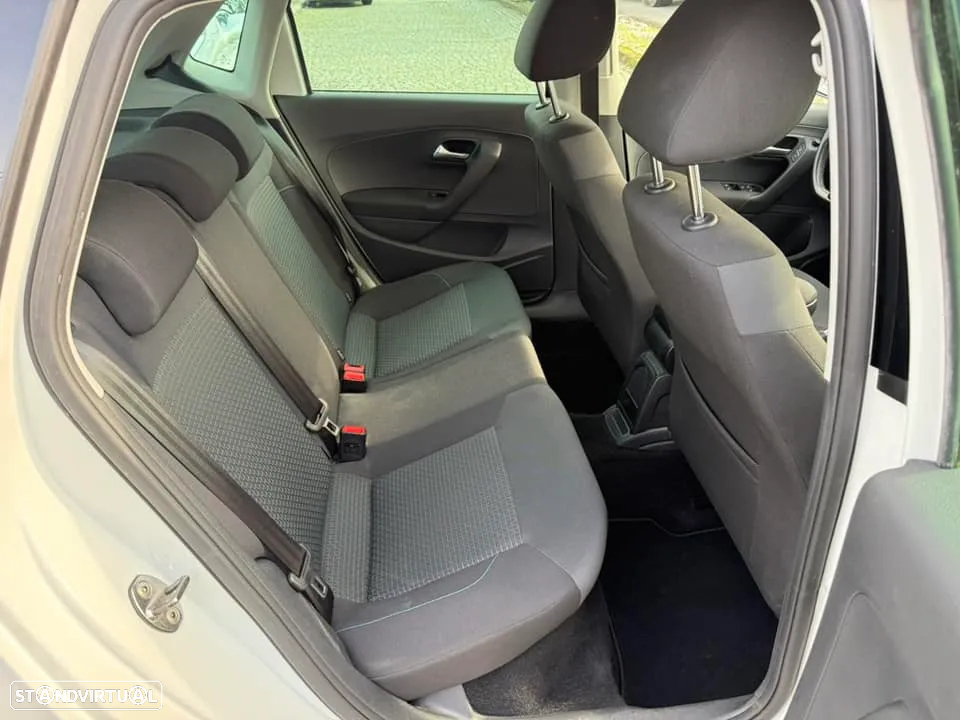 VW Polo 1.4 TDi BlueMotion - 12