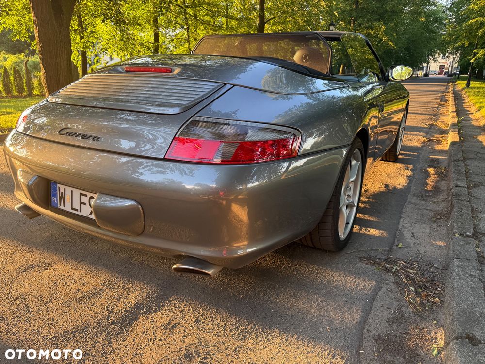 Porsche 911 Carrera - 7