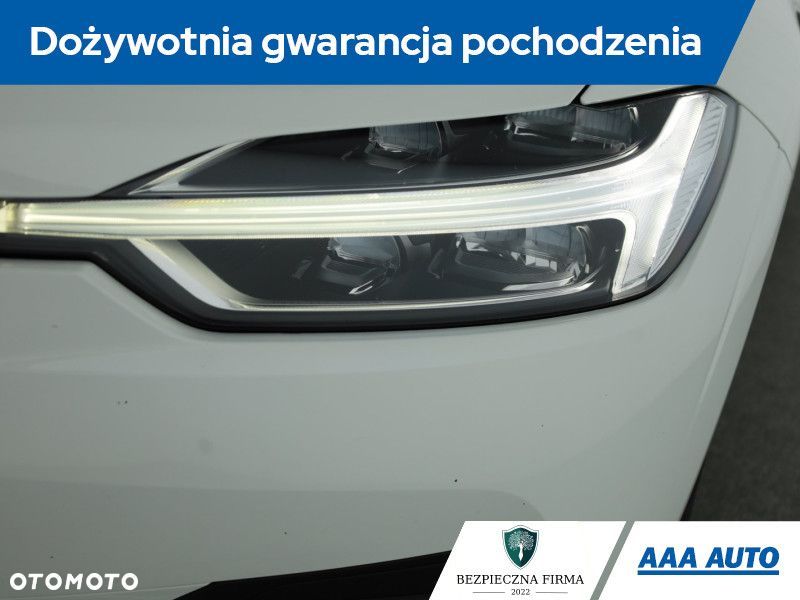 Volvo XC 60 - 21