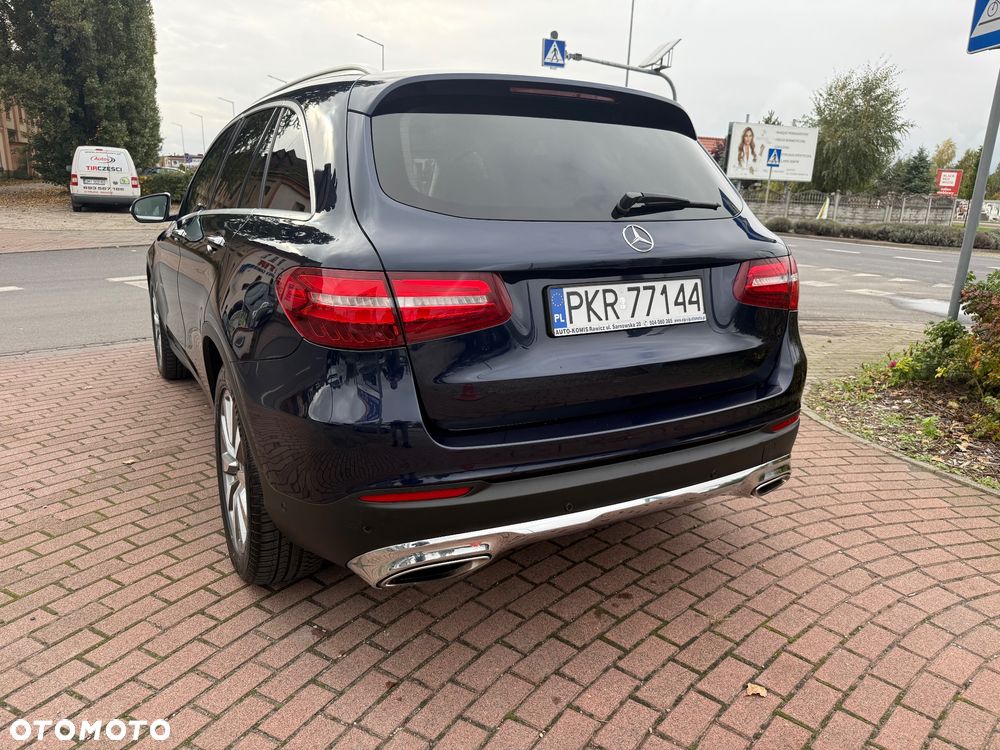 Mercedes-Benz GLC 250 4Matic 9G-TRONIC Exclusive - 23