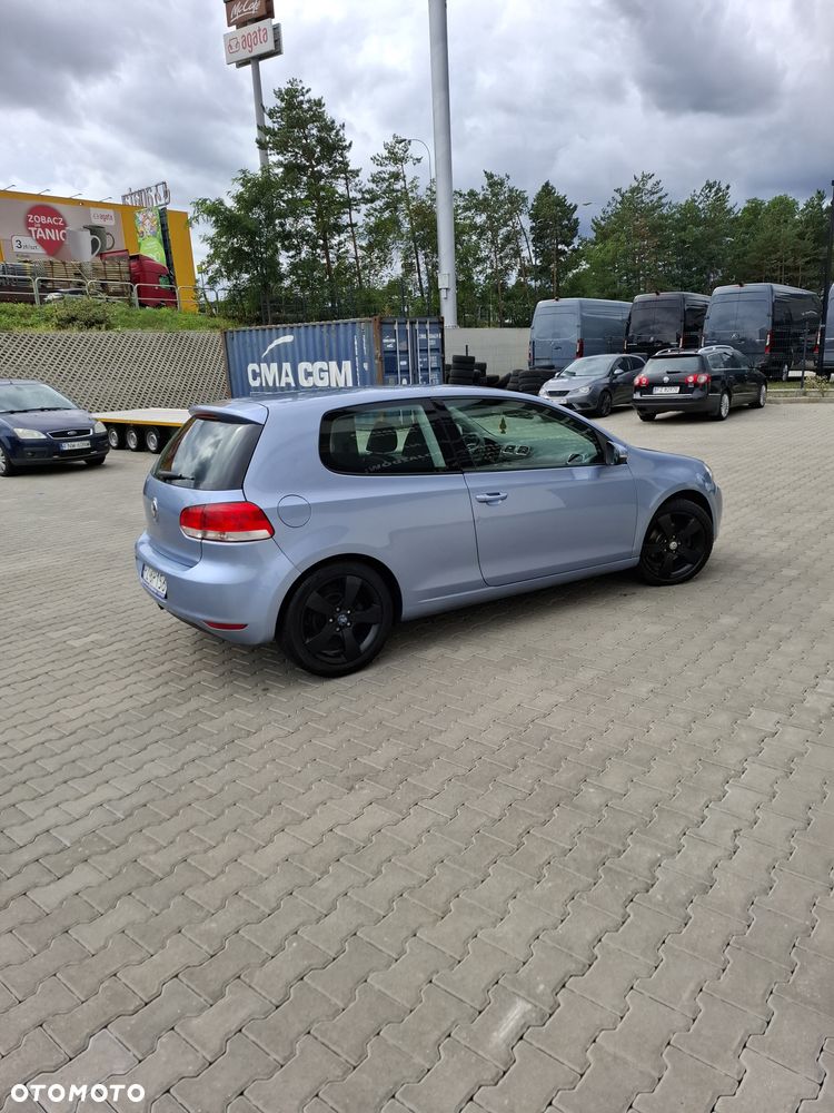 Volkswagen Golf - 9
