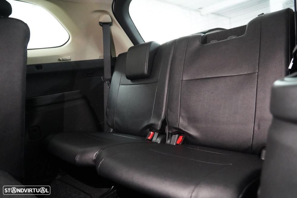 Mitsubishi Outlander 2.2 DI-D Intense - 8