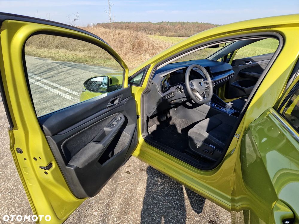 Volkswagen Golf 1.5 TSI BMT Evo IQ Drive DSG - 21