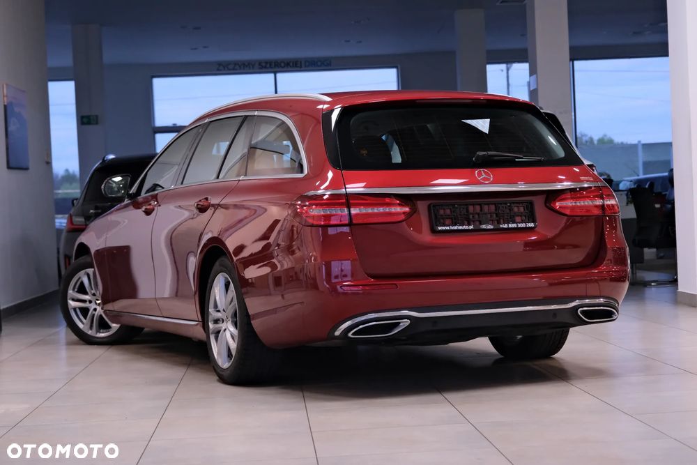 Mercedes-Benz Klasa E 220 d 4Matic 9G-TRONIC - 13