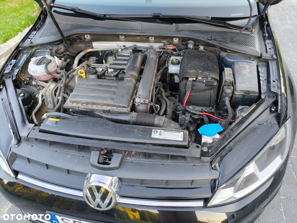 Volkswagen Golf 1.2 TSI BlueMotion Technology DSG Lounge - 20