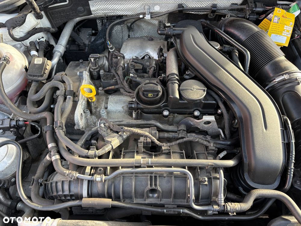 Volkswagen Golf - 14