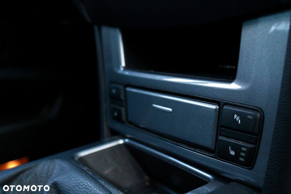 BMW Seria 5 520d Edition Exclusive - 15