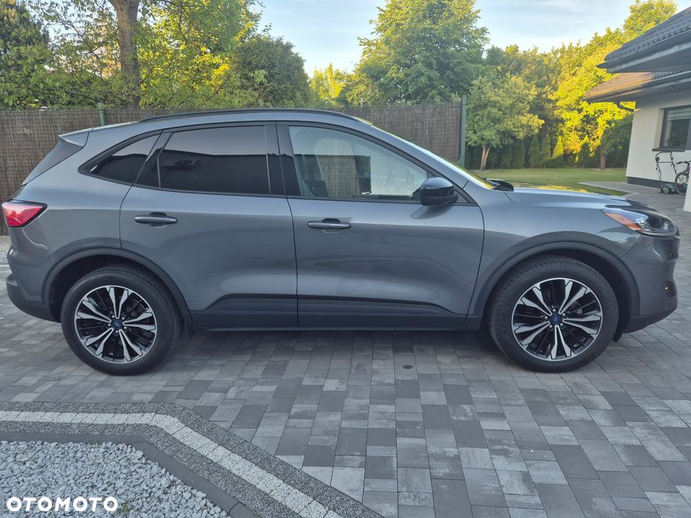 Ford Escape - 1