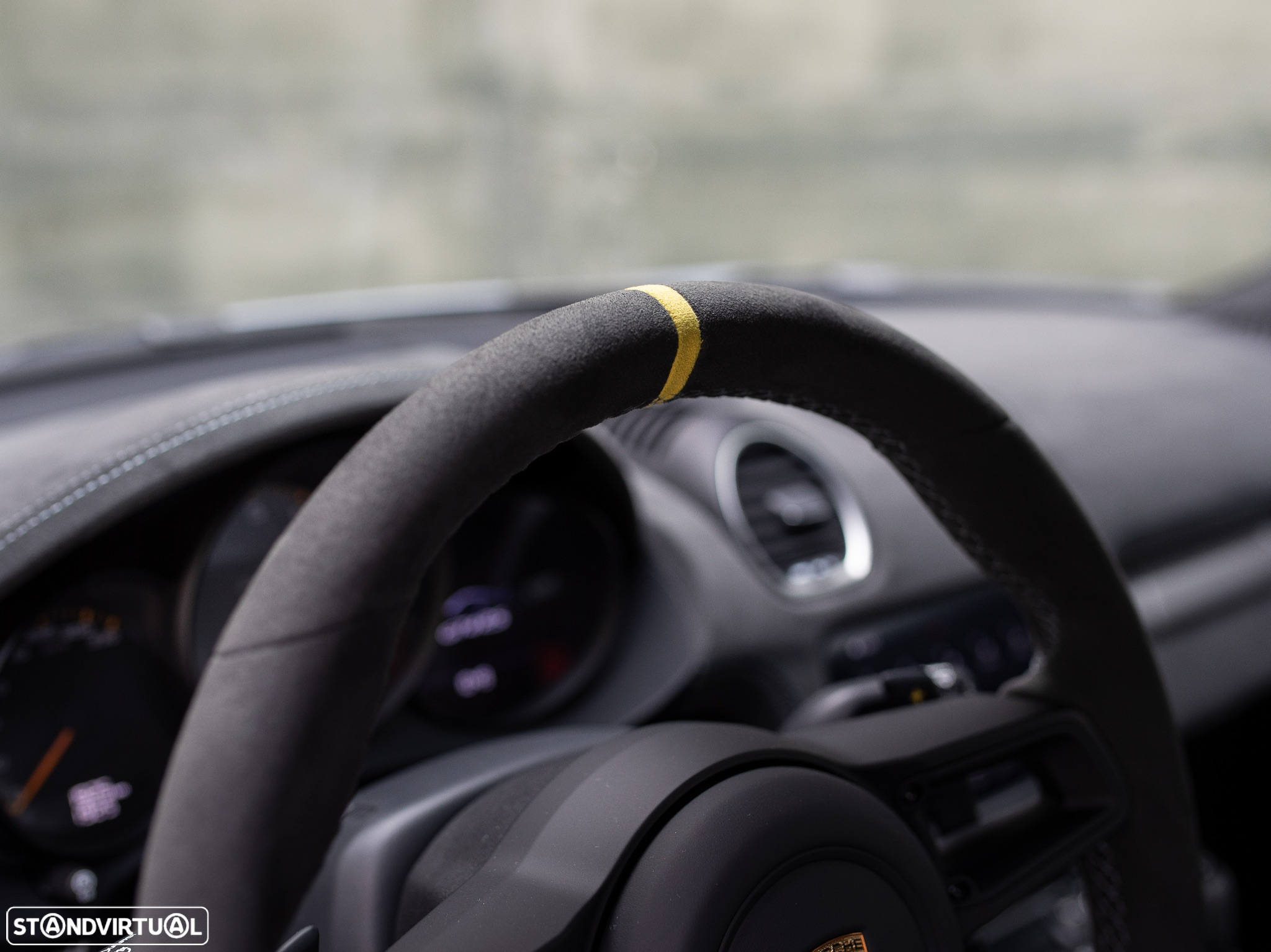 Porsche 718 Cayman GT4 RS - 35