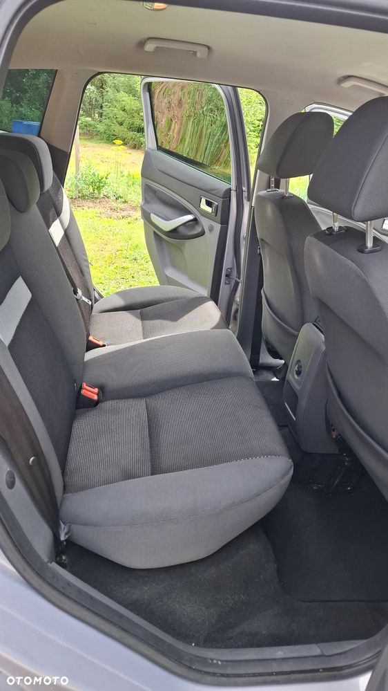 Ford Kuga 2.0 TDCi Individual - 12