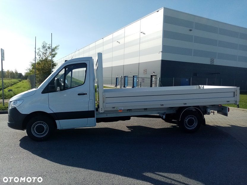 Mercedes-Benz Sprinter - 3