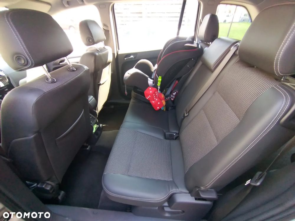 Opel Zafira 2.2 Cosmo - 6
