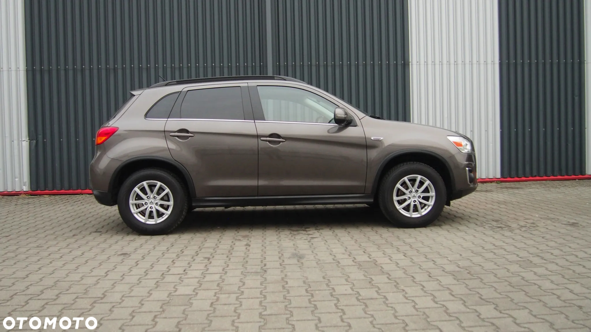 Mitsubishi ASX 1.6 2WD Instyle - 27