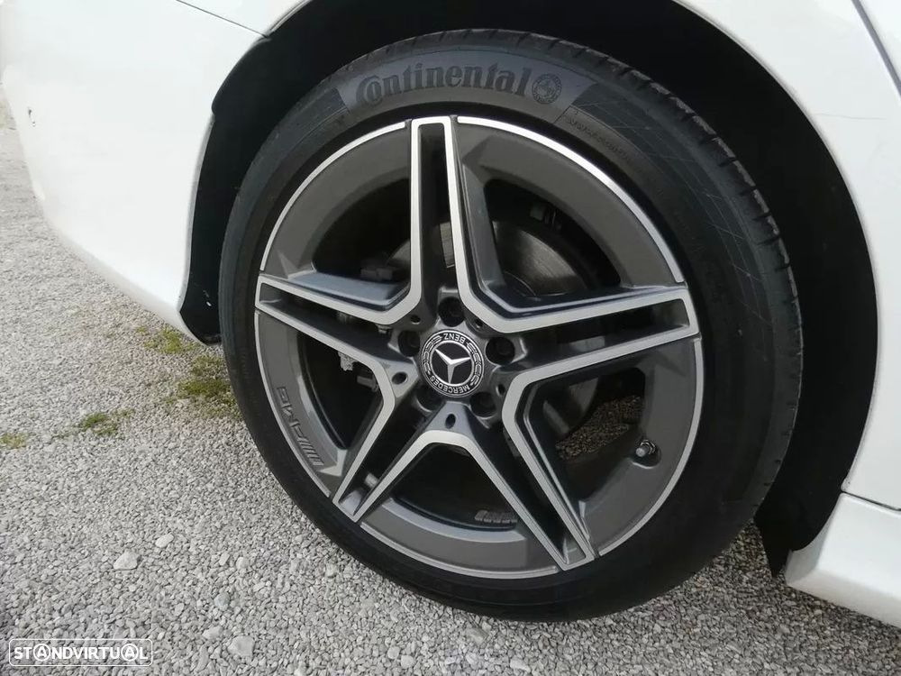 Mercedes-Benz C 220 d AMG Line - 16