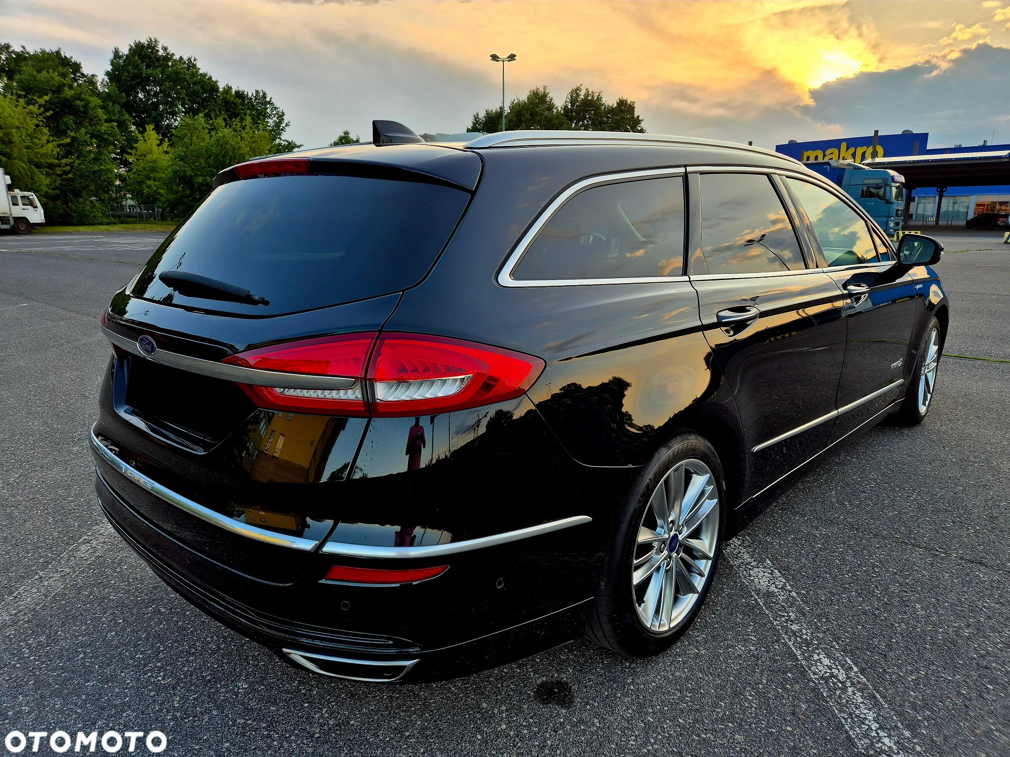 Ford Mondeo 2.0 Hybrid Vignale - 6