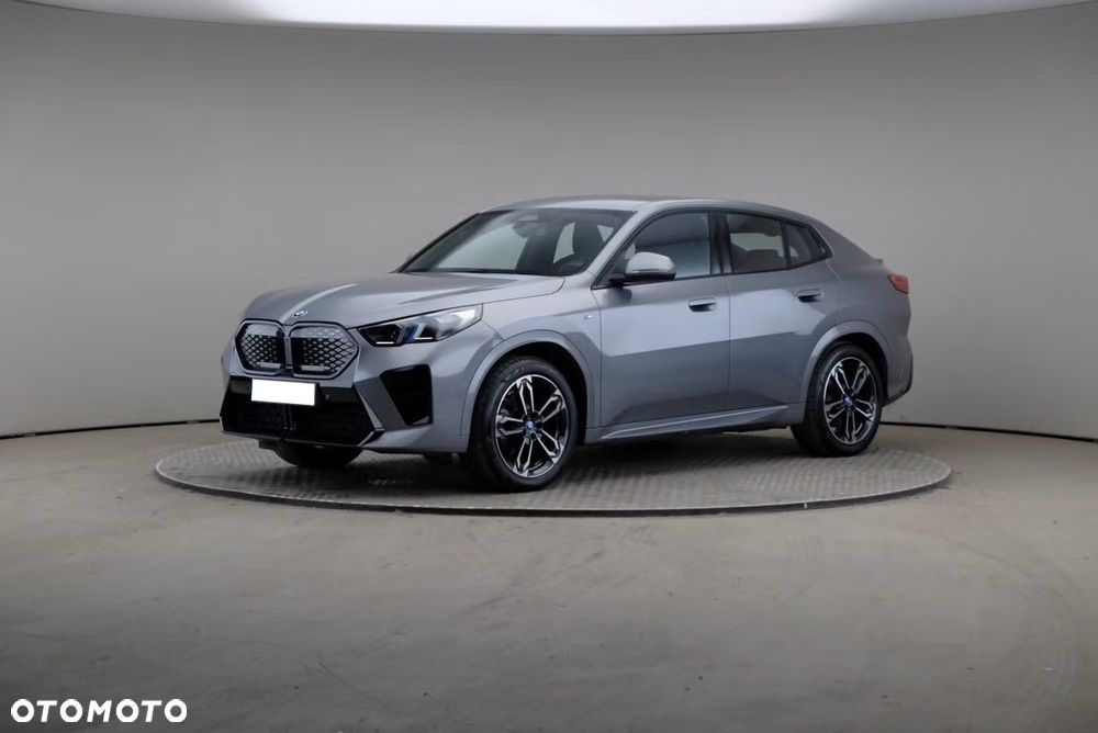 BMW iX2 xDrive30 66.5kWh - 11
