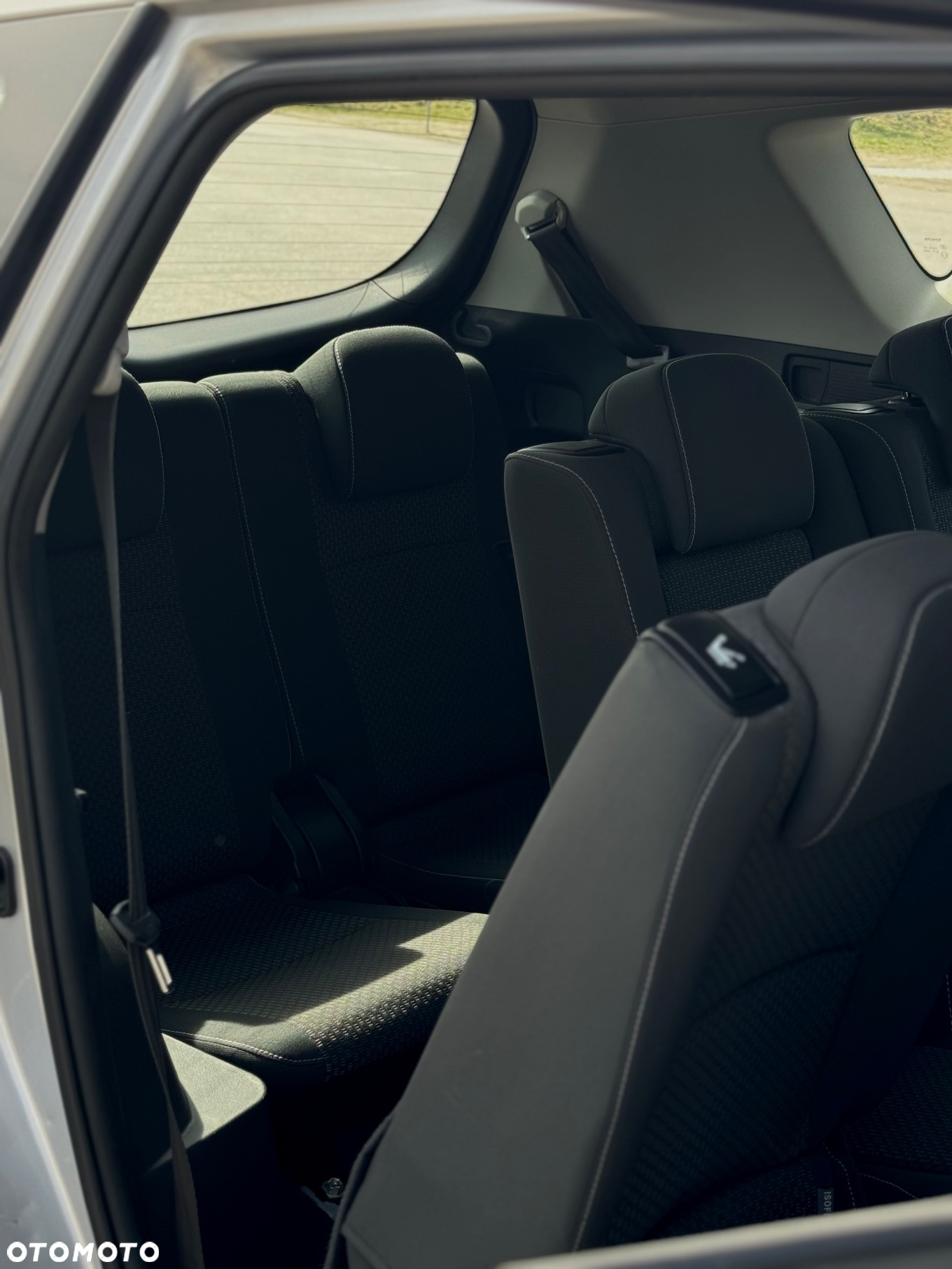 Toyota Verso 1.8 Premium 7os - 14