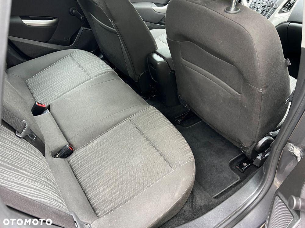 Opel Astra 1.6 Sport - 15