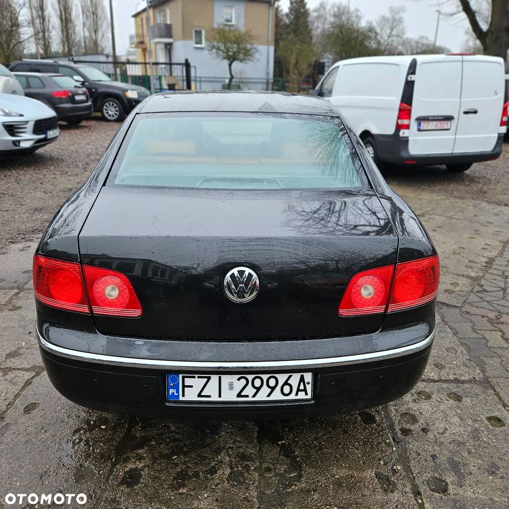 Volkswagen Phaeton - 6