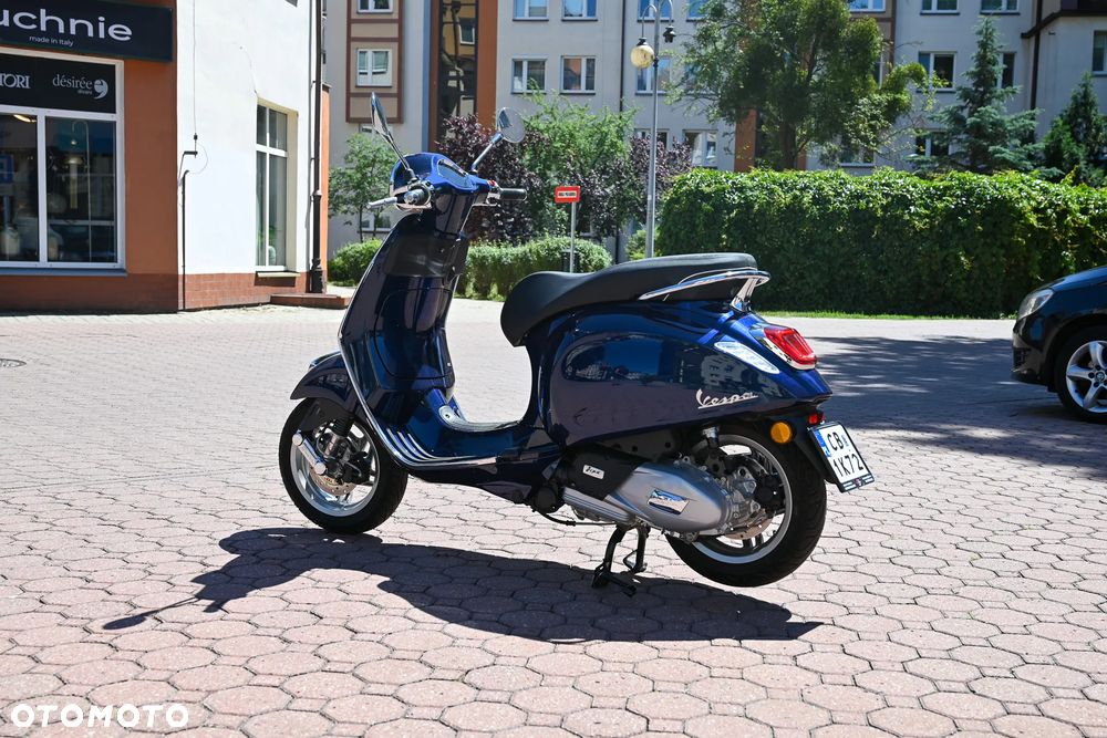 Vespa Primavera - 4