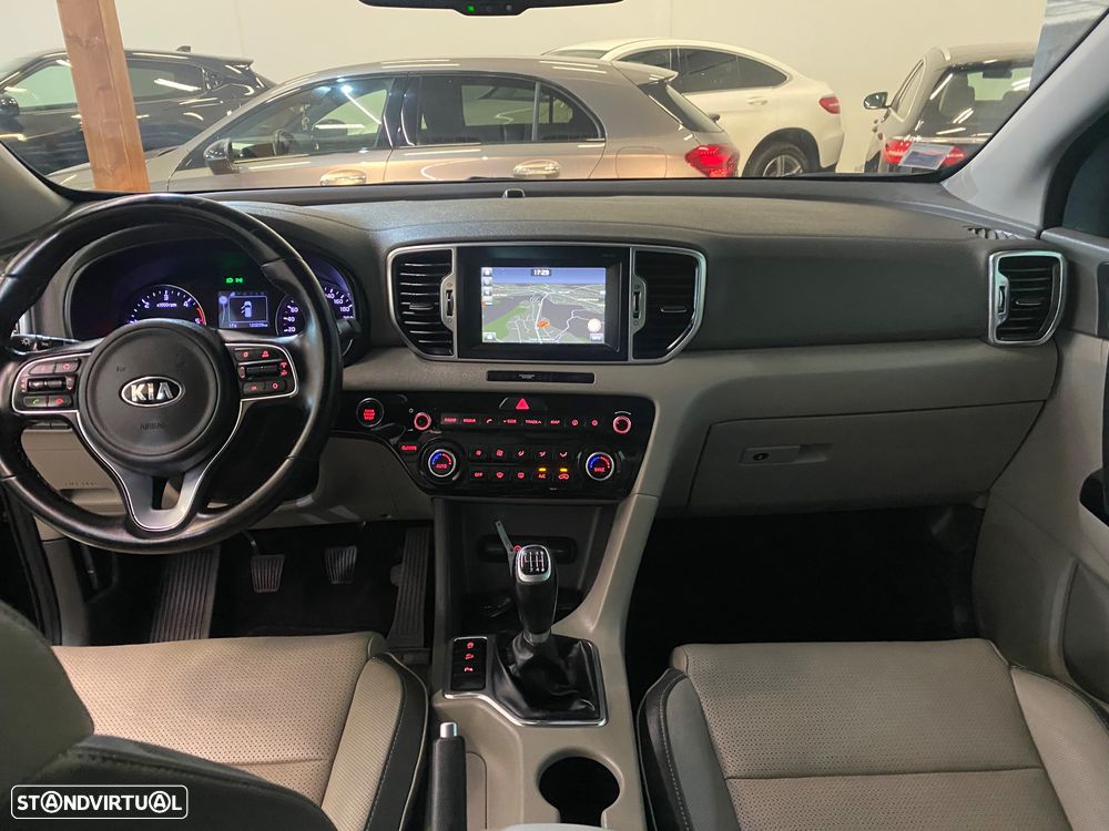 Kia Sportage 1.6 CRDI ISG SX - 9