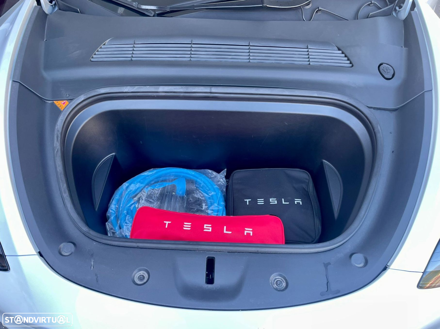 Tesla Model Y Tração Traseira - 14